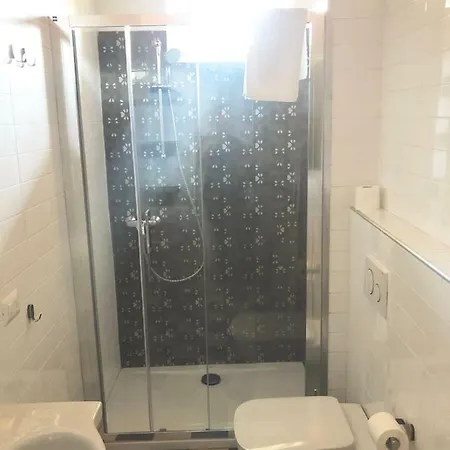 Vivi Cernobbio, La Sua Arte, La Sua Magia Cernobbio