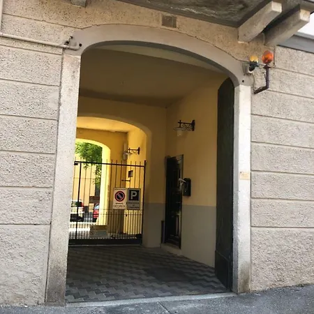 Vivi Cernobbio, La Sua Arte, La Sua Magia